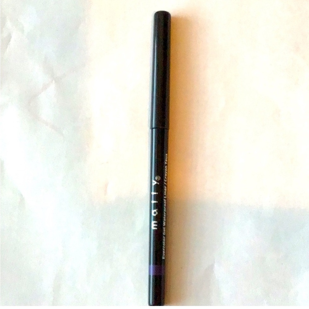 MALLY Evercolor Gel Waterproof Eyeliner, Iris Purple - Picture 4 of 4